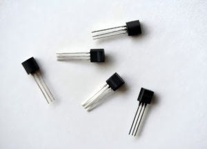 Small signal low noise BJT transistors for audio amplifier applications