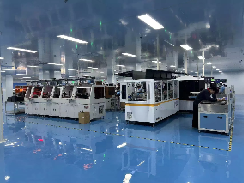 Semiconductor packaging equipment